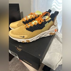 Nike React Sertu Size 11